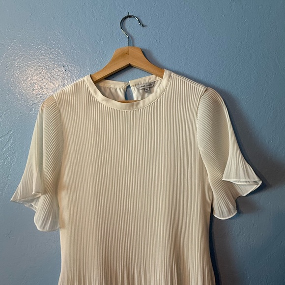 💕 Naked Zebra Cream Pleated Midi Dress with Flutter Sleeves 💕 3/$30 SALE! - Picture 2 of 4